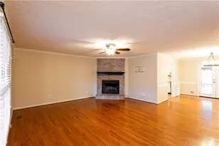 184 Wildflower Dr, Social Circle, GA 30025 - Photo 5