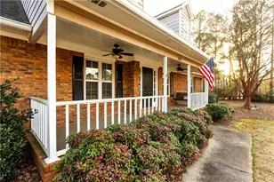 184 Wildflower Dr, Social Circle, GA 30025 - Photo 3