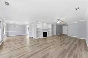 33 Plantation Dr NE, Atlanta, GA 30324 - Photo 5