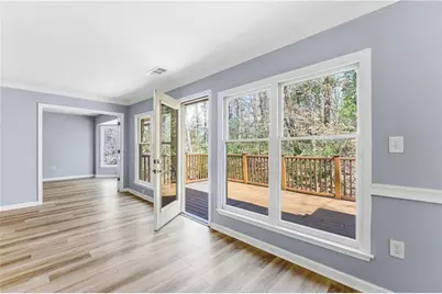 33 Plantation Drive NE #B, Atlanta, GA 30324 - Photo 7