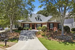 235 Piney Hill Ct, Alpharetta, GA 30022 - Photo 3