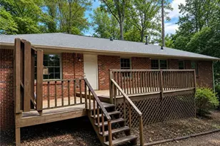 1512 Pine Circle, Lawrenceville, GA 30044 - Photo 11