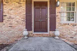 3301 Stonecrest Ct, Atlanta, GA 30341 - Photo 3