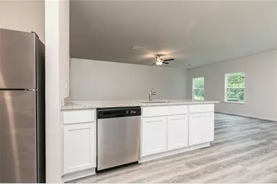 393 Sand Dune Way, Conyers, GA 30013 - Photo 7