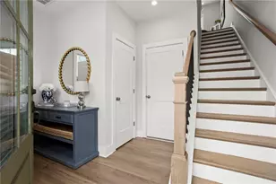 144 Chestnut Cir, Atlanta, GA 30342 - Photo 7