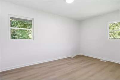 8399 Attleboro Drive, Jonesboro, GA 30238 - Photo 11