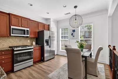 2159 Weldonberry Drive NE #124, Atlanta, GA 30319 - Photo 5