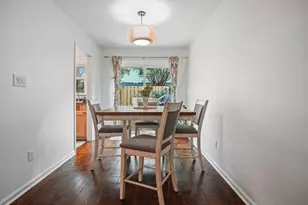 136 Peachtree Memorial Dr NW, Atlanta, GA 30309 - Photo 9
