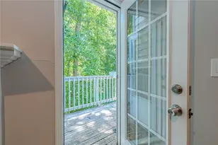 412 Teal Ct, Roswell, GA 30076 - Photo 17