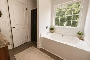 5510 Latham Manor Dr, Gainesville, GA 30506 - Photo 35