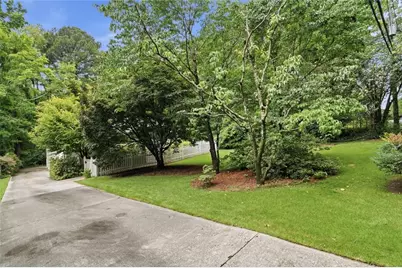 799 Larry Lane, Decatur, GA 30033 - Photo 41
