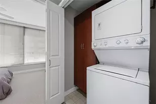 3338 Peachtree Road NE, Atlanta, GA 30326 - Photo 19