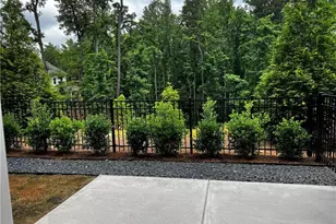 529 Clover Ln, Alpharetta, GA 30009 - Photo 19