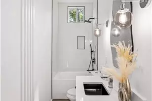 1111 Hillcrest Dr SE, Atlanta, GA 30316 - Photo 13