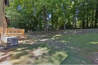 708 Greenhedge Drive, Stone Mountain, GA 30088 - Photo 27