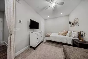 303 Commons Ave, Woodstock, GA 30188 - Photo 31