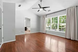 895 Eagle Creek Dr NW, Lawrenceville, GA 30044 - Photo 13