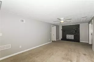 2734 Noahs Ark Rd, Jonesboro, GA 30236 - Photo 3