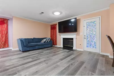 3240 Saint James Place, Lawrenceville, GA 30044 - Photo 9
