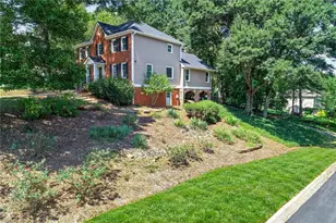 5240 Shasta Way, Marietta, GA 30062 - Photo 7