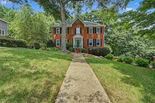 5240 Shasta Way, Marietta, GA 30062 - Photo 5