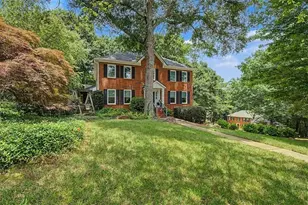 5240 Shasta Way, Marietta, GA 30062 - Photo 3