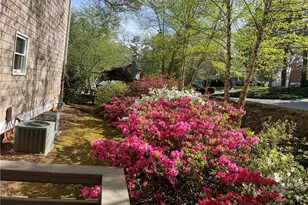 5240 Shasta Way, Marietta, GA 30062 - Photo 7