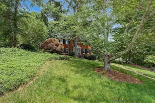 5240 Shasta Way, Marietta, GA 30062 - Photo 3