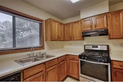 2660 Hewatt Road, Snellville, GA 30039 - Photo 9