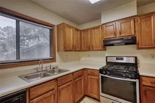 2660 Hewatt Rd, Snellville, GA 30039 - Photo 9