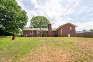 1334 Sherri Ln, Sugar Hill, GA 30518 - Photo 1