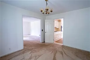 1334 Sherri Ln, Sugar Hill, GA 30518 - Photo 5