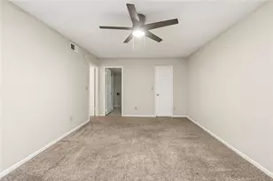 6851 Roswell Rd, Sandy Springs, GA 30328 - Photo 13
