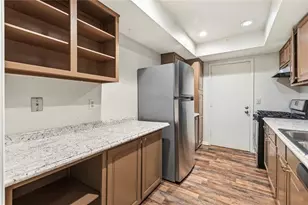 6851 Roswell Rd, Sandy Springs, GA 30328 - Photo 11