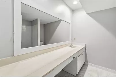 6851 Roswell Road #D-15, Sandy Springs, GA 30328 - Photo 19