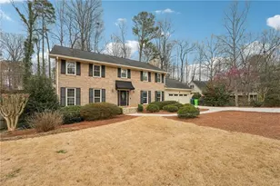2300 Old Orchard Dr, Marietta, GA 30068 - Photo 3