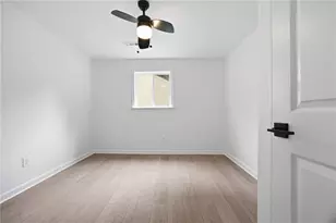 5266 Long Green Ln, Stone Mountain, GA 30088 - Photo 11