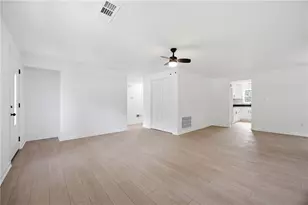 5266 Long Green Ln, Stone Mountain, GA 30088 - Photo 3