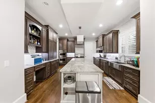 1041 Pine Grove Ave NE, Atlanta, GA 30319 - Photo 11
