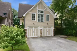 1041 Pine Grove Ave NE, Atlanta, GA 30319 - Photo 3