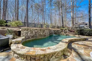 14124 Hopewell Rd, Alpharetta, GA 30004 - Photo 13