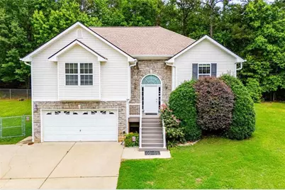 476 W West Wind Drive W, Villa Rica, GA 30180 - Photo 1