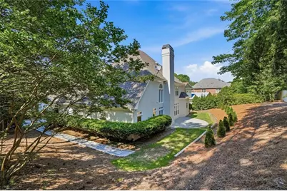 1200 Woodlawn Drive NE, Marietta, GA 30068 - Photo 23