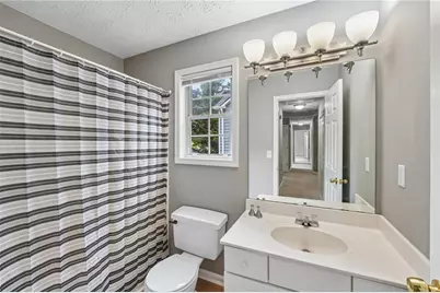 209 Eagle Glen Court, Woodstock, GA 30189 - Photo 17