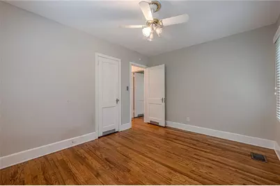 275 Amy Drive NE, Marietta, GA 30060 - Photo 9