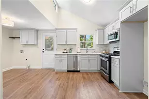 4483 Collins Cir, Acworth, GA 30101 - Photo 13