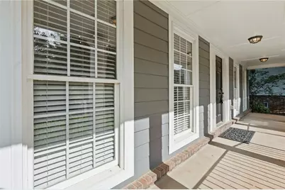 233 Ivy Glen Circle, Avondale Estates, GA 30002 - Photo 5