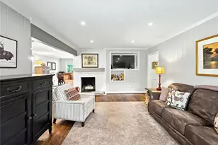 6838 Brandon Mill Rd NW, Sandy Springs, GA 30328 - Photo 9