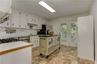 735 Swan Ln, Canton, GA 30115 - Photo 19