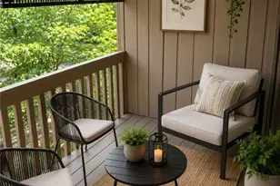 1102 Pine Tree Dr, Buford, GA 30518 - Photo 23